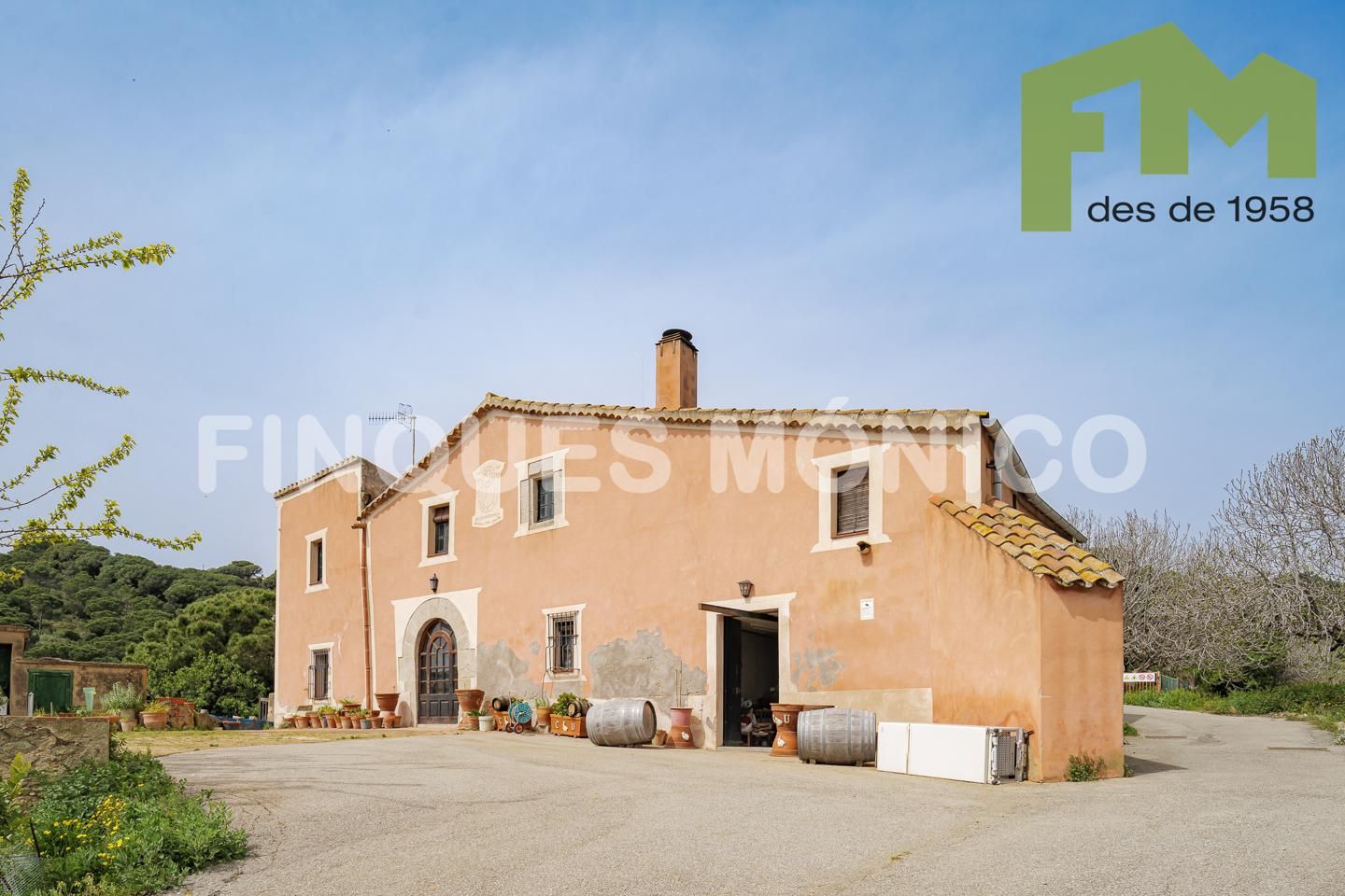 Exterior view of House or chalet for sale in Teià