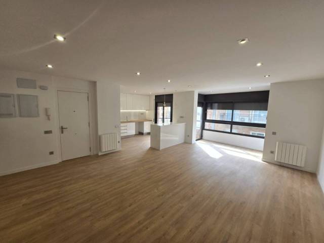 Piso en Venta en Calle Magistrat Saura en Tremp