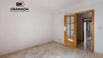 Bedroom of Flat for sale in  Granada Capital