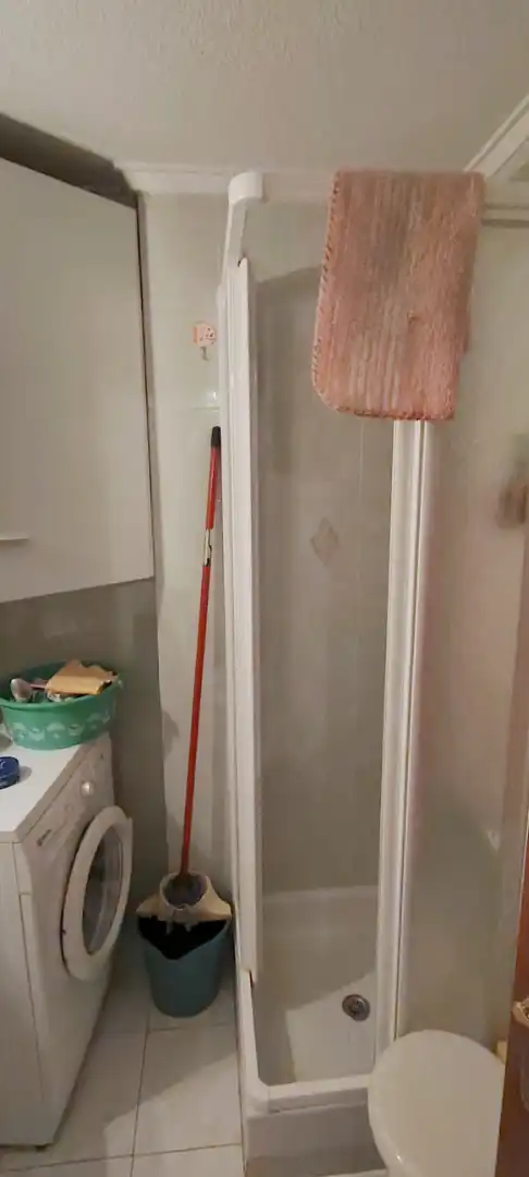 Bany de Pis en venda en Salamanca amb Calefacció, Parquet i Terrassa