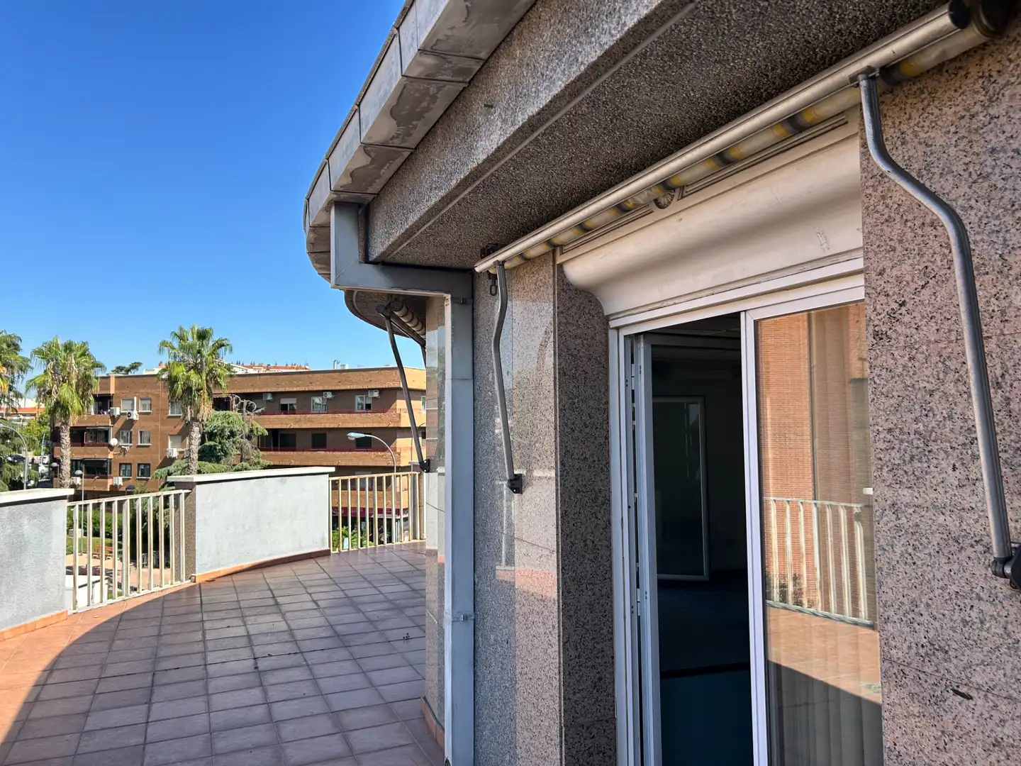 Balcony of Office for sale in Getafe