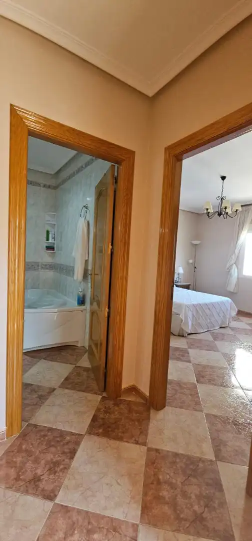 Baño de Casa o chalet en venta en Puertollano con Aire acondicionado, Calefacción y Trastero