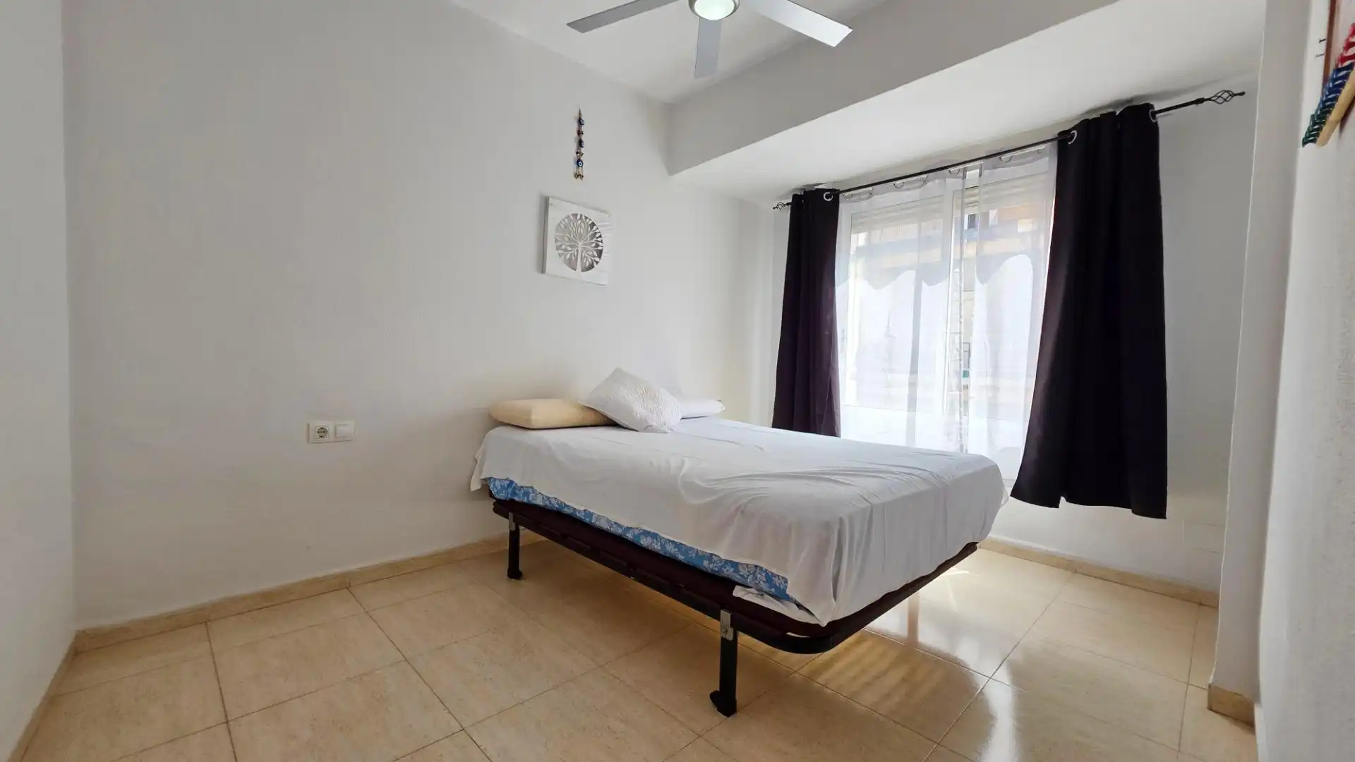 Wohnung zur Miete in Calle monforte del cid, Carolinas Altas