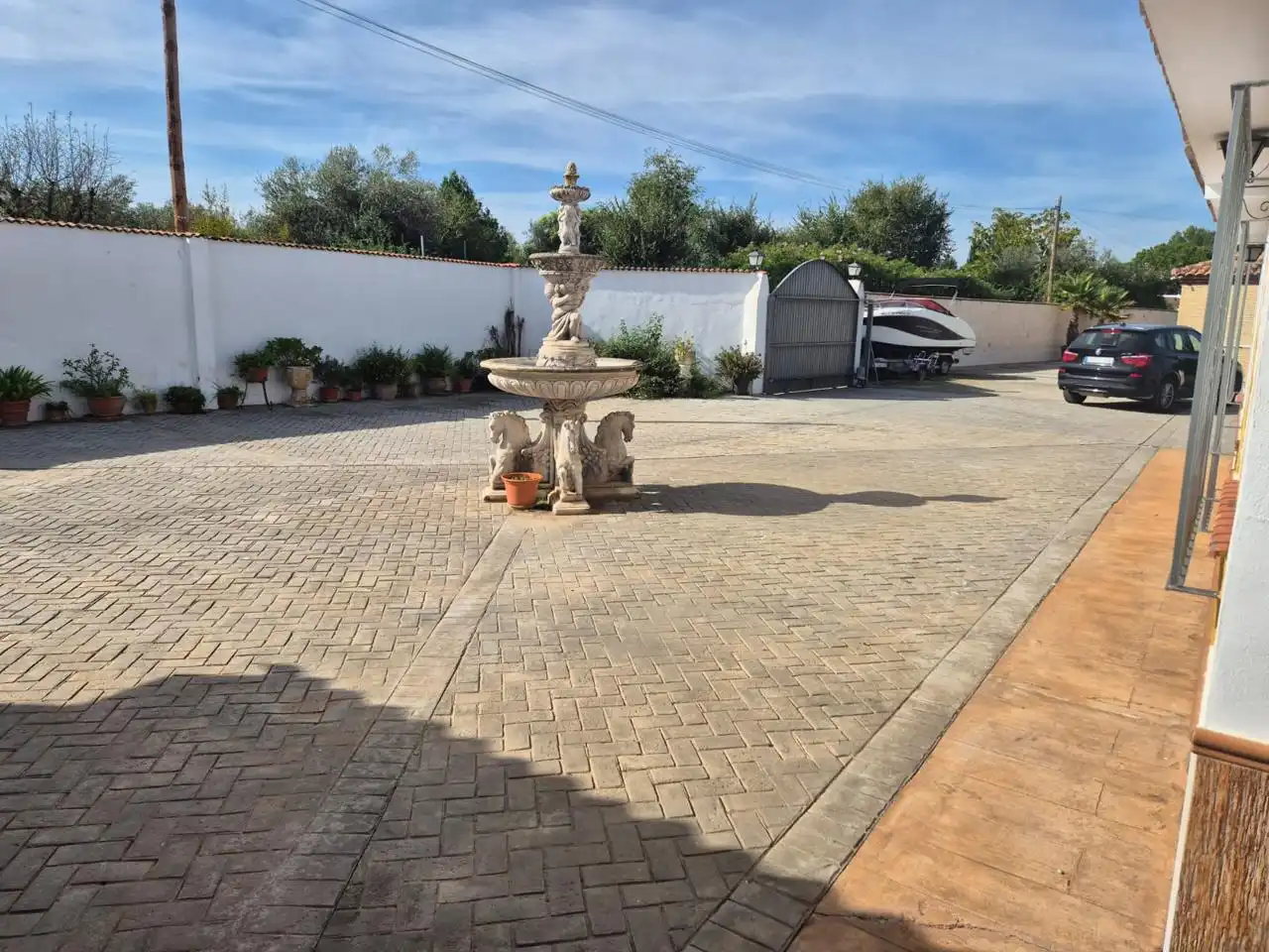 Parking de Casa o chalet en venta en Palomares del Río con Aire acondicionado, Jardín privado y Terraza