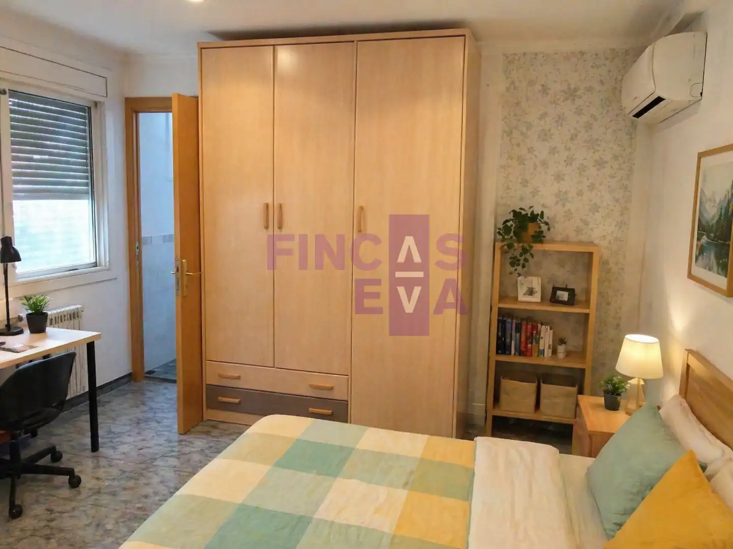 Habitación de Casa o chalet en venta en Sant Vicenç Dels Horts con Calefacción, Terraza y Trastero