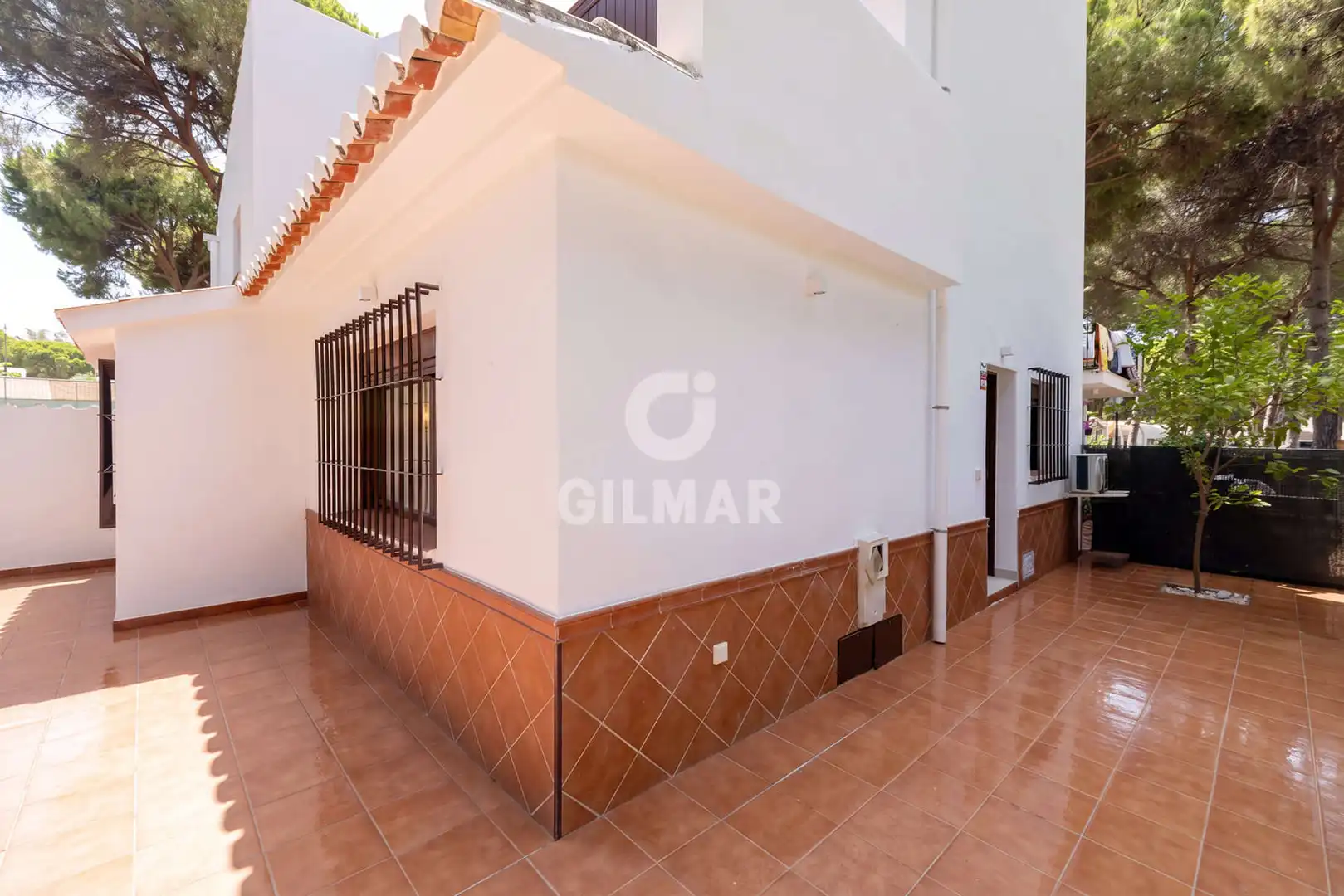 Jardí de Casa adosada en venda en Estepona amb Piscina