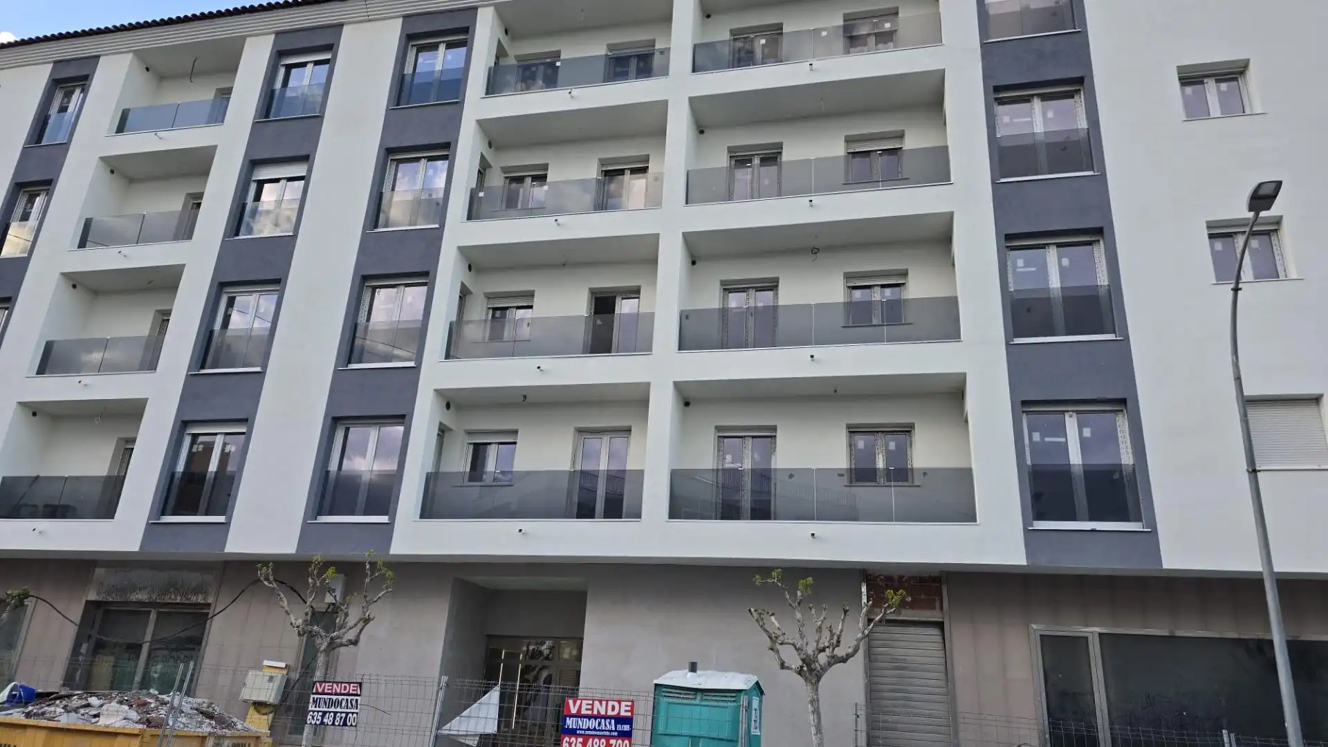 Vista exterior de Piso en venta en Castalla con Calefacción, Terraza y Balcón