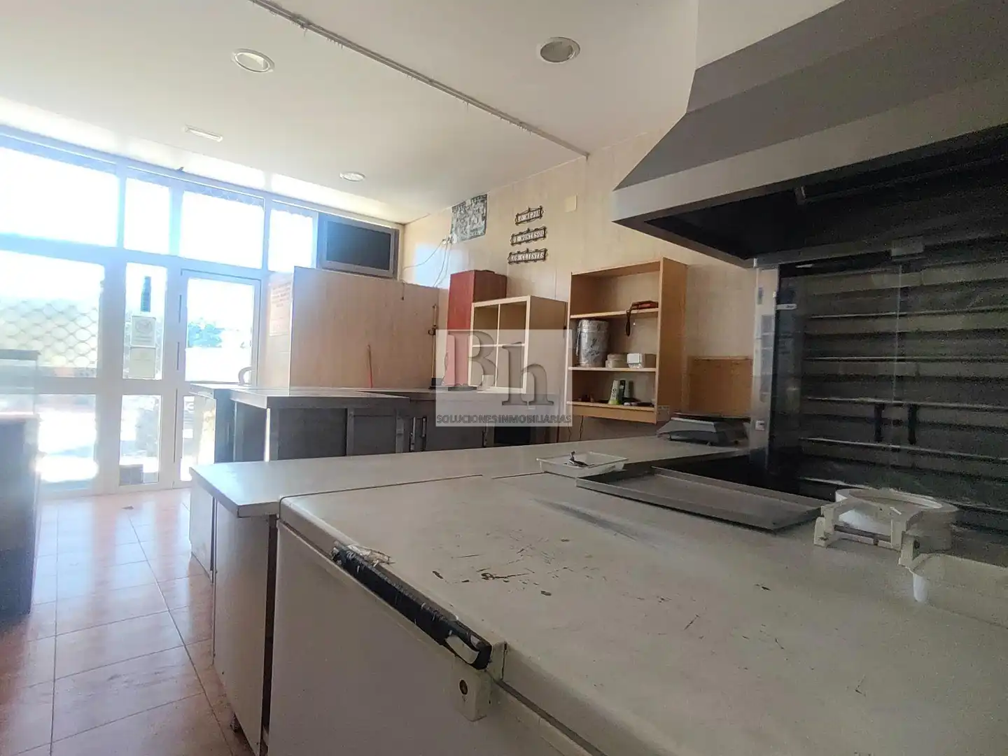 Kitchen of Commercial properties for sale in Alhaurín de la Torre  with Air Conditioner and Furnished