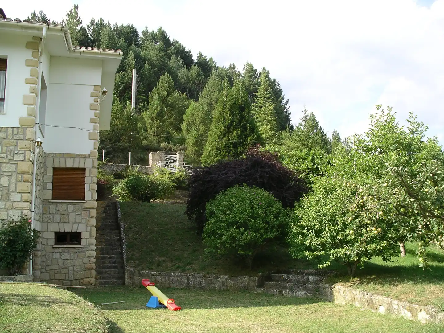 Garden of Houses for sale in Valle de Sedano  with Heating, Private garden and Parquet flooring