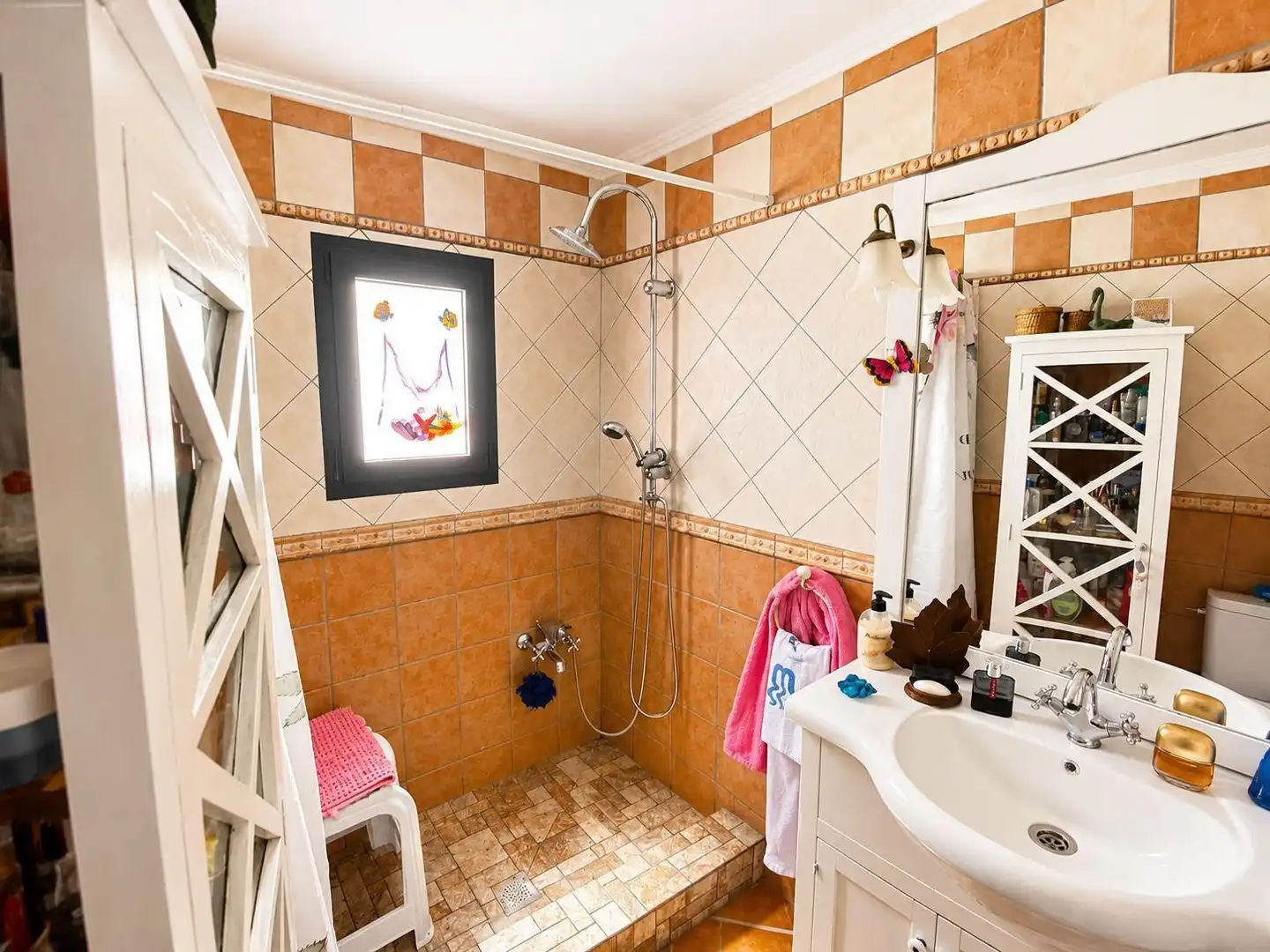 Bathroom of Houses for sale in Alcalá de los Gazules  with Terrace, Storage room and Furnished