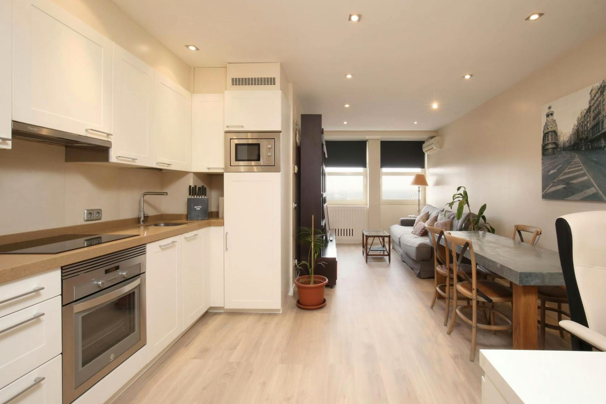 Kitchen of Flat to rent in  Madrid Capital  with Air Conditioner, Heating and Furnished