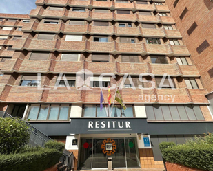 Exterior view of Flat for sale in  Sevilla Capital