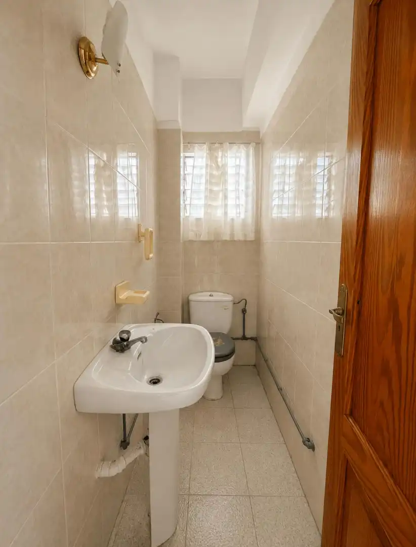 Bathroom of Flat for sale in Santa Cruz de Tenerife  with Balcony