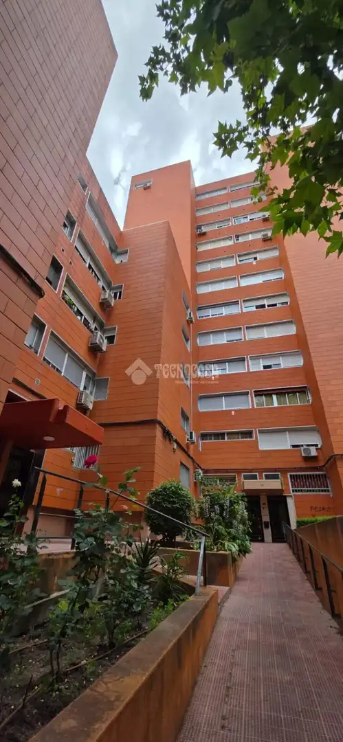Vista exterior de Piso en venta en Coslada con Aire acondicionado, Calefacción y Terraza