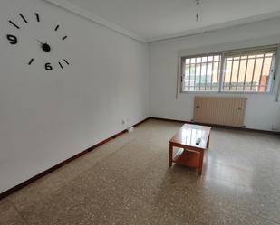 Living room of Single-family semi-detached for sale in Getafe  with Terrace