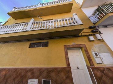 Flat for sale in Calle Soledad 60, 1 02 01, Sevilla