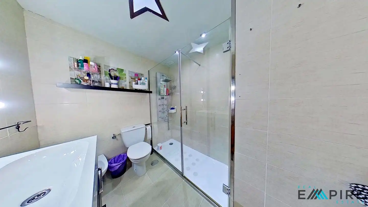 Baño de Planta baja en venta en Parla Este