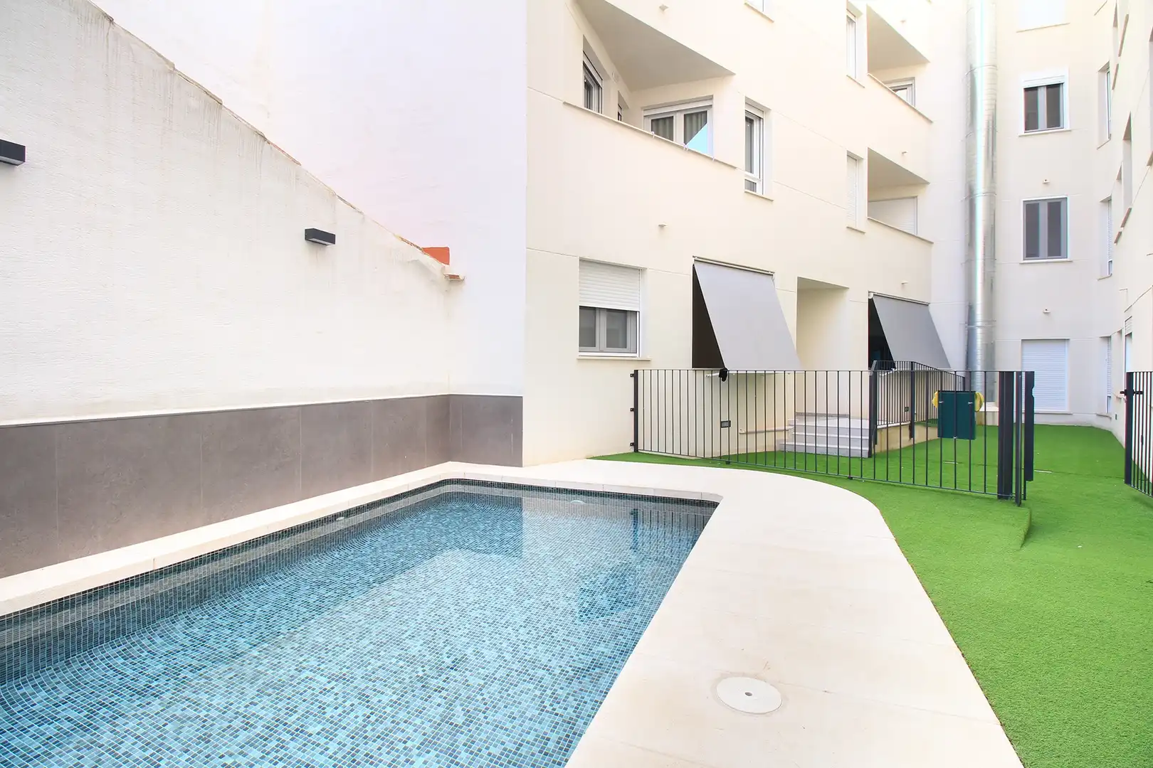 Penthouse mit Pool zum Verkauf in Guzmán el Bueno