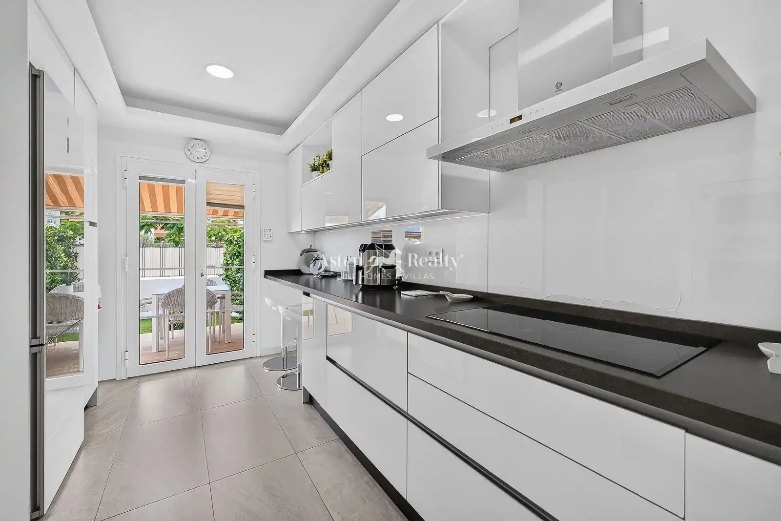 Cocina de Casa adosada en venta en Arona con Aire acondicionado, Jardín privado y Terraza