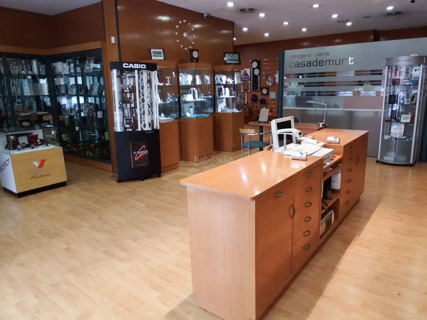 Local comercial en venda a Carrer de l'Alcalde Pere Rovira 8, imagen 2