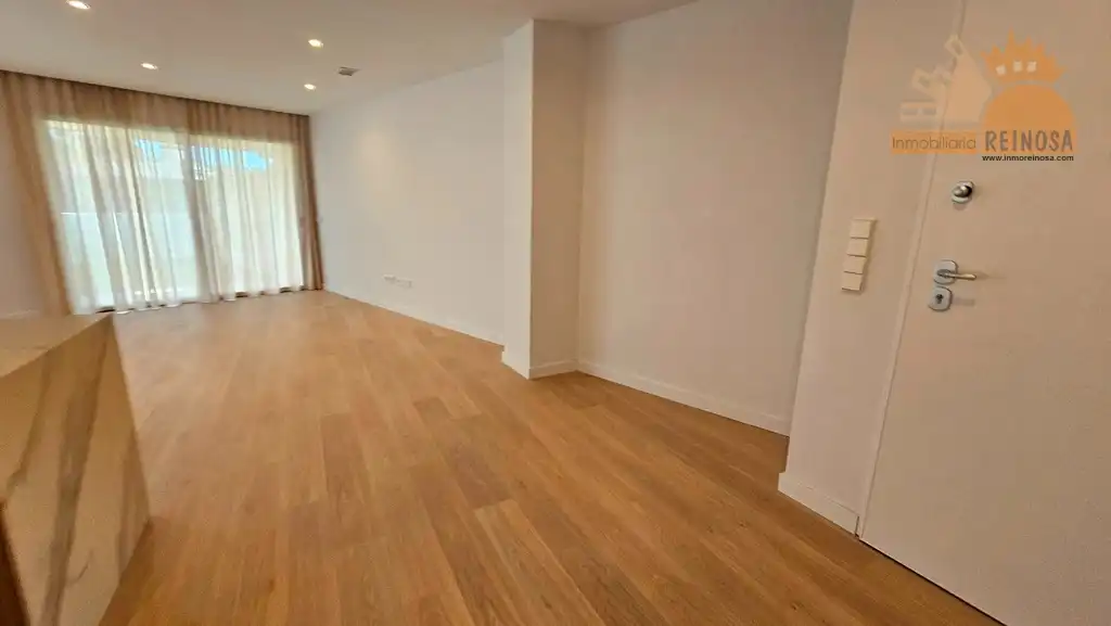 Sala de estar de Planta baja en venta en Molina de Segura con Aire acondicionado, Jardín privado y Parquet