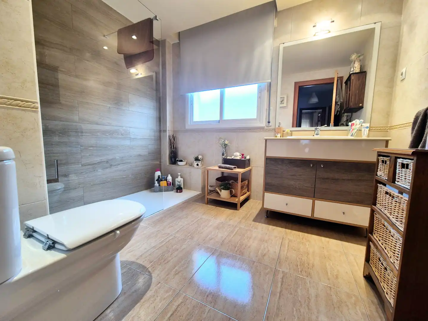 Baño de Casa adosada en venta en Malgrat de Mar con Aire acondicionado, Calefacción y Jardín privado