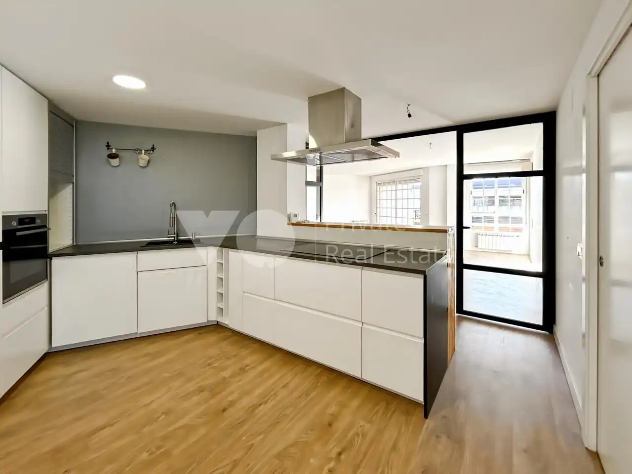Cuina de Dúplex de lloguer en Majadahonda amb Aire condicionat, Calefacció i Terrassa