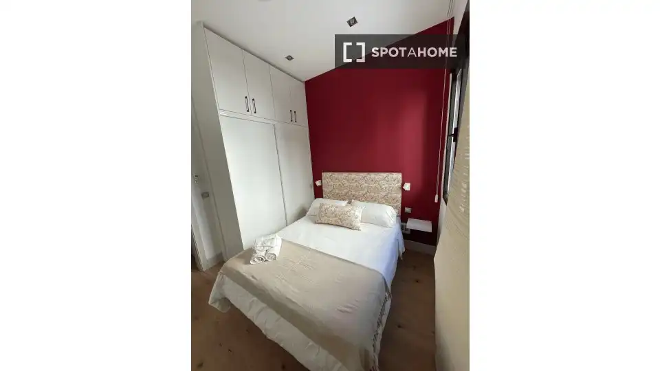 Dormitori de Apartament per a compartir en Las Palmas de Gran Canaria amb Aire condicionat, Terrassa i Moblat