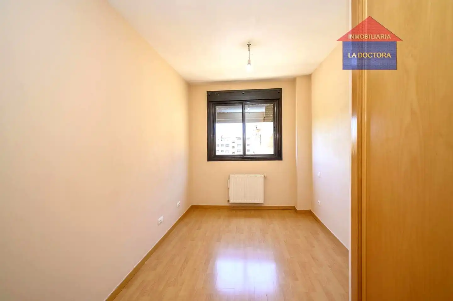 Habitación de Ático de alquiler en Navalcarnero con Aire acondicionado, Calefacción y Terraza