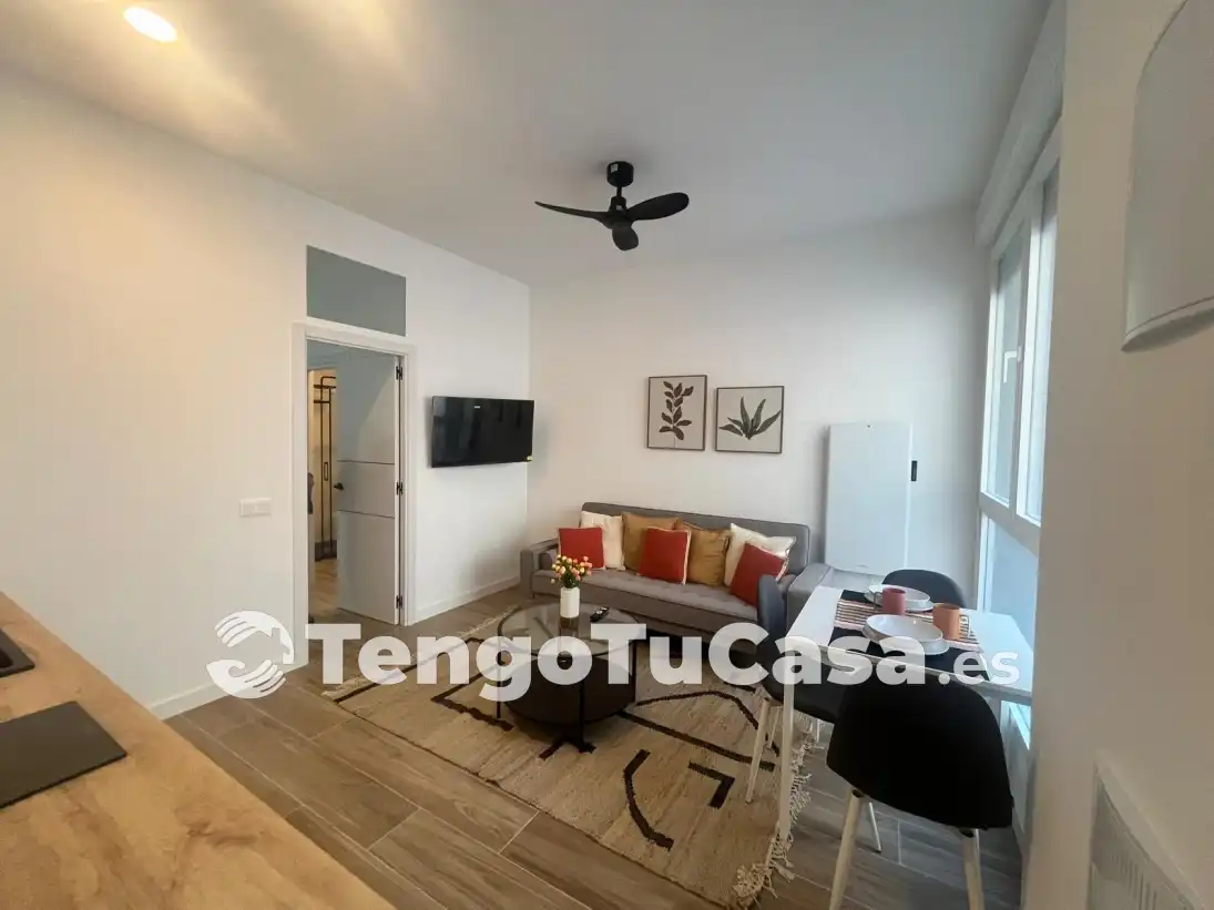 Piso de alquiler en Calle de Etruria, Canillejas