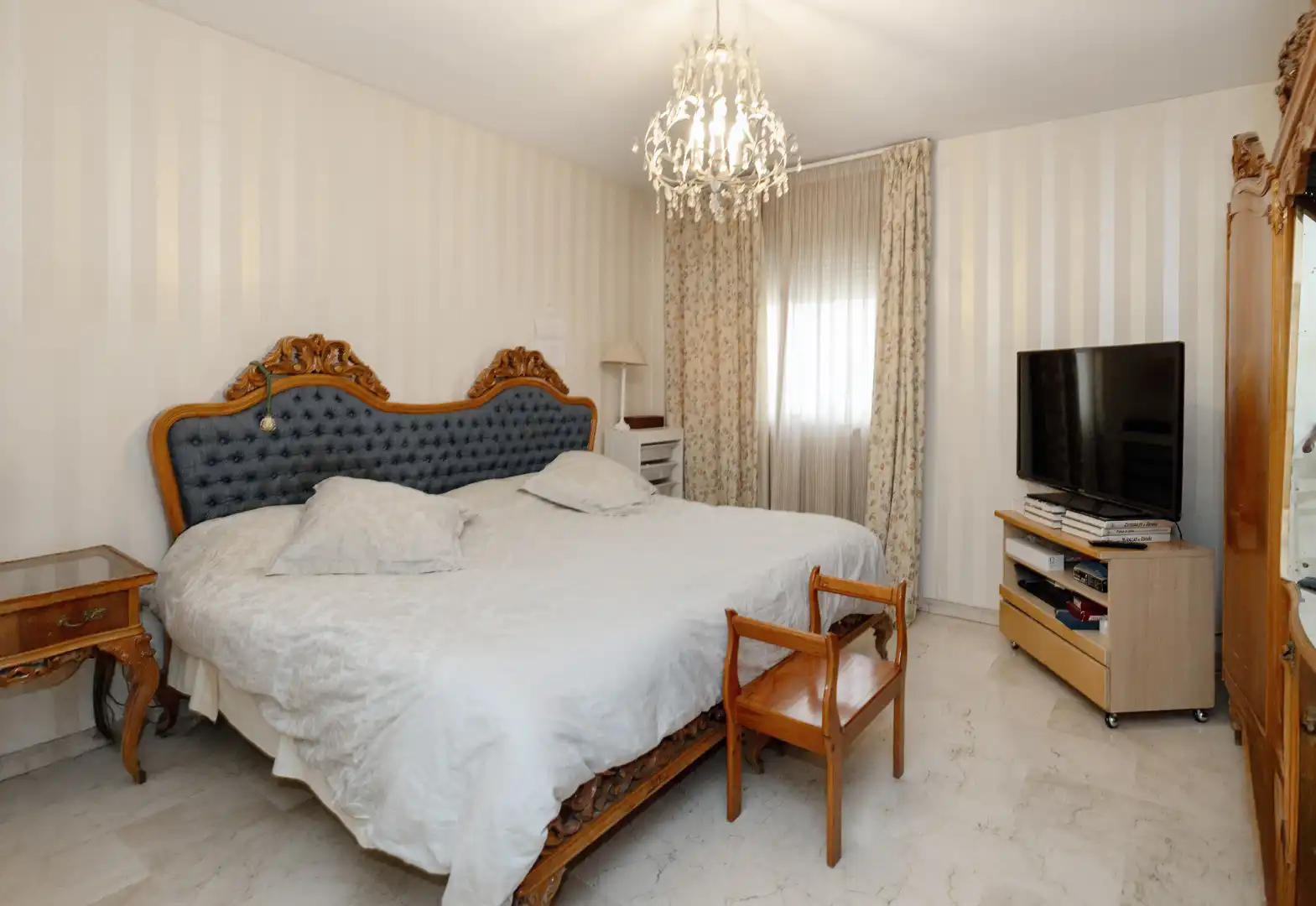 Schlafzimmer von Dachboden zum Verkauf in Málaga mit Klimaanlage, Heizung und Terrasse
