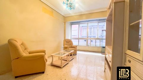 Foto 2 de Piso en venta en Calle Pintor Navarro Martín, Carranque - Haza Cuevas, Málaga Capital