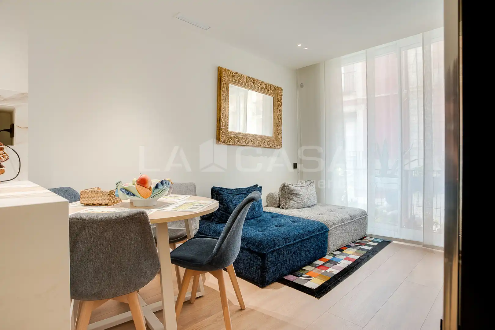 Wohnzimmer von Wohnung zum Verkauf in Barcelona mit Balkon