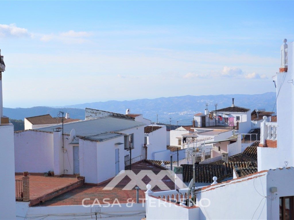Exterior view of Apartment for sale in Canillas de Aceituno  with Air Conditioner, TV and Internet