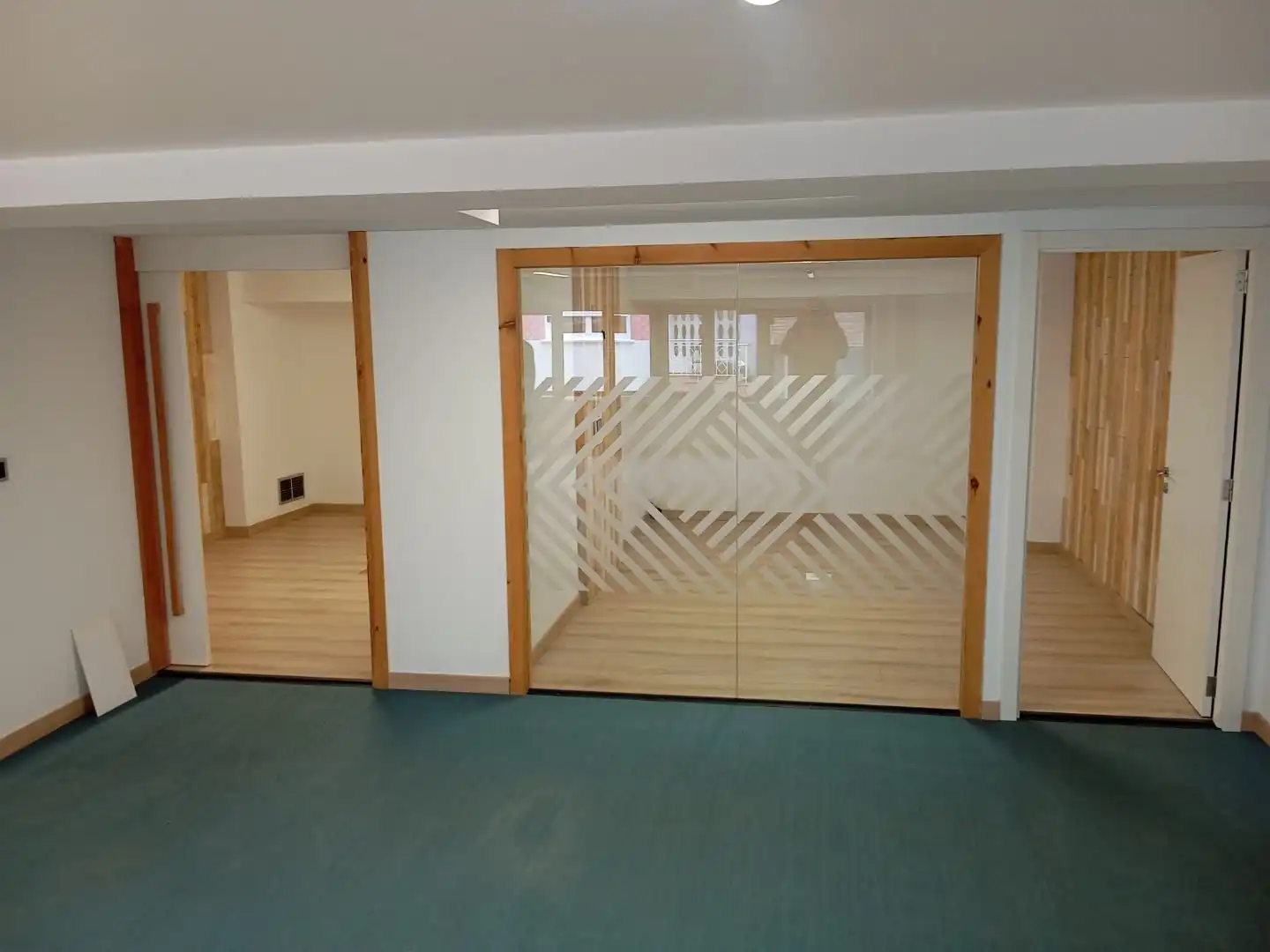 Office for rent in Narón