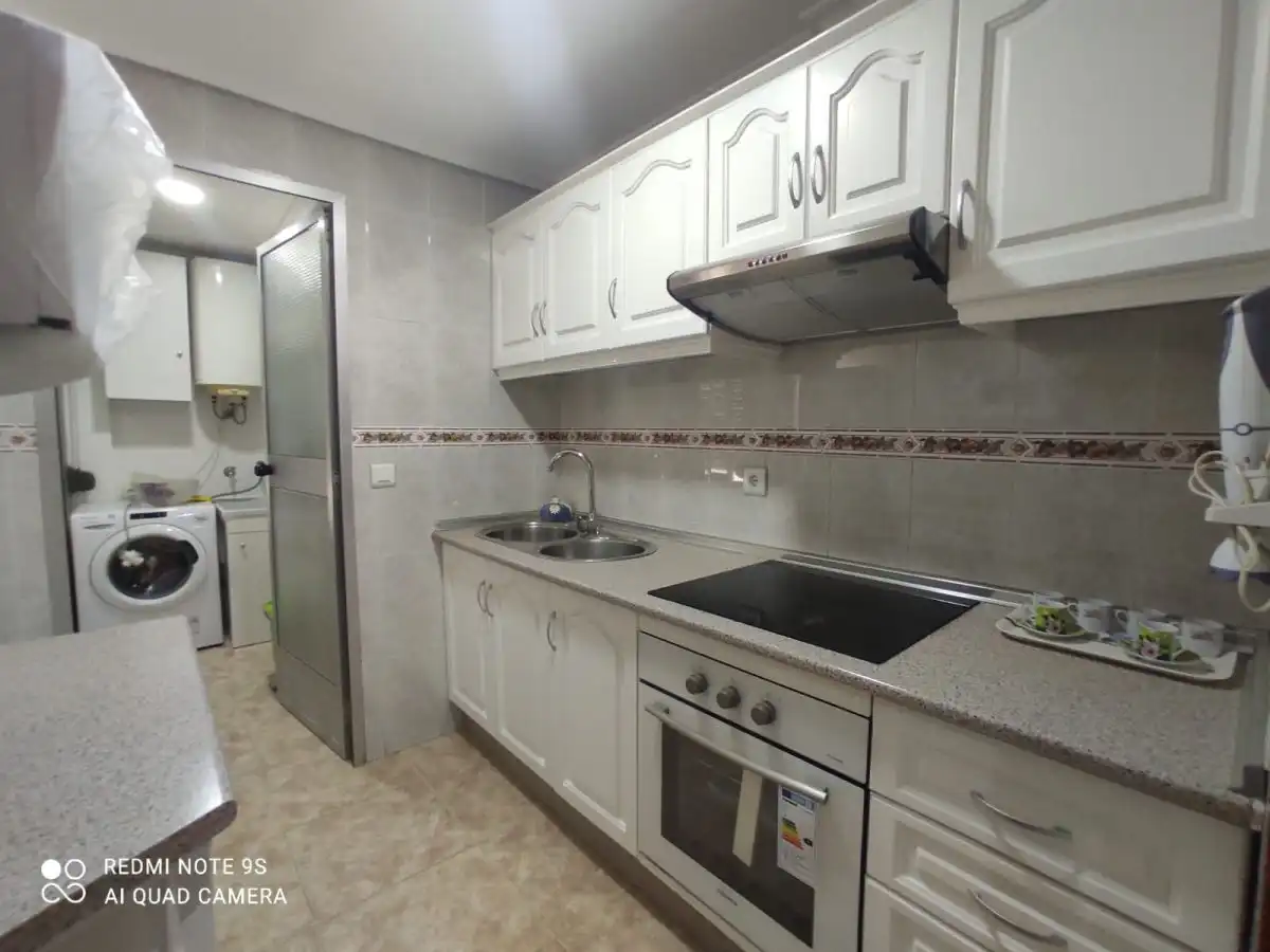 Küche von Wohnung zur Miete in Jaén mit Möbliert