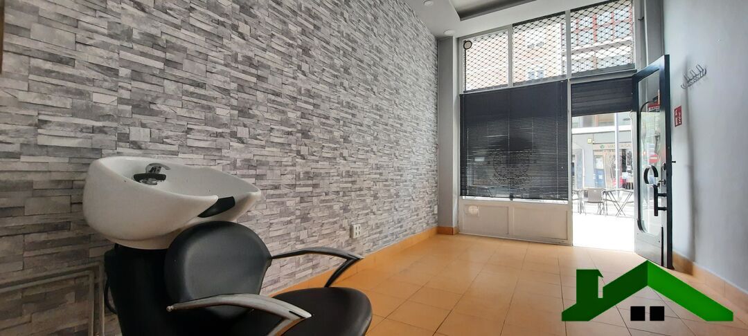 Premises for rent in Benidorm Kalea, Ibarrekolanda, Deusto