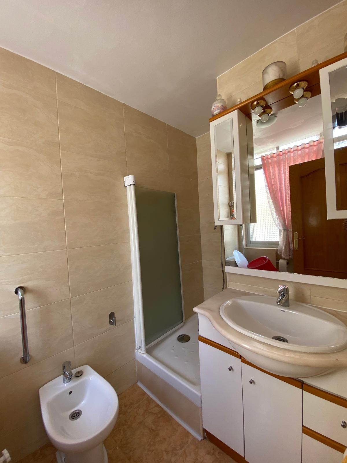 Flat for sale in La Torrassa