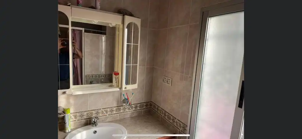 Bany de Casa o xalet en venda en Loja amb Moblat