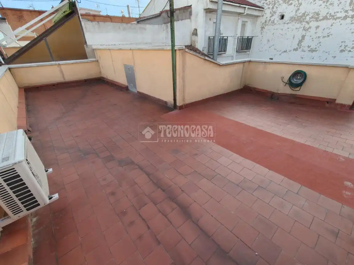 Edificio en venta en Almendrales
