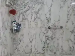 Baño de Apartamento de alquiler en Las Palmas de Gran Canaria con Aire acondicionado, Parquet y Amueblado