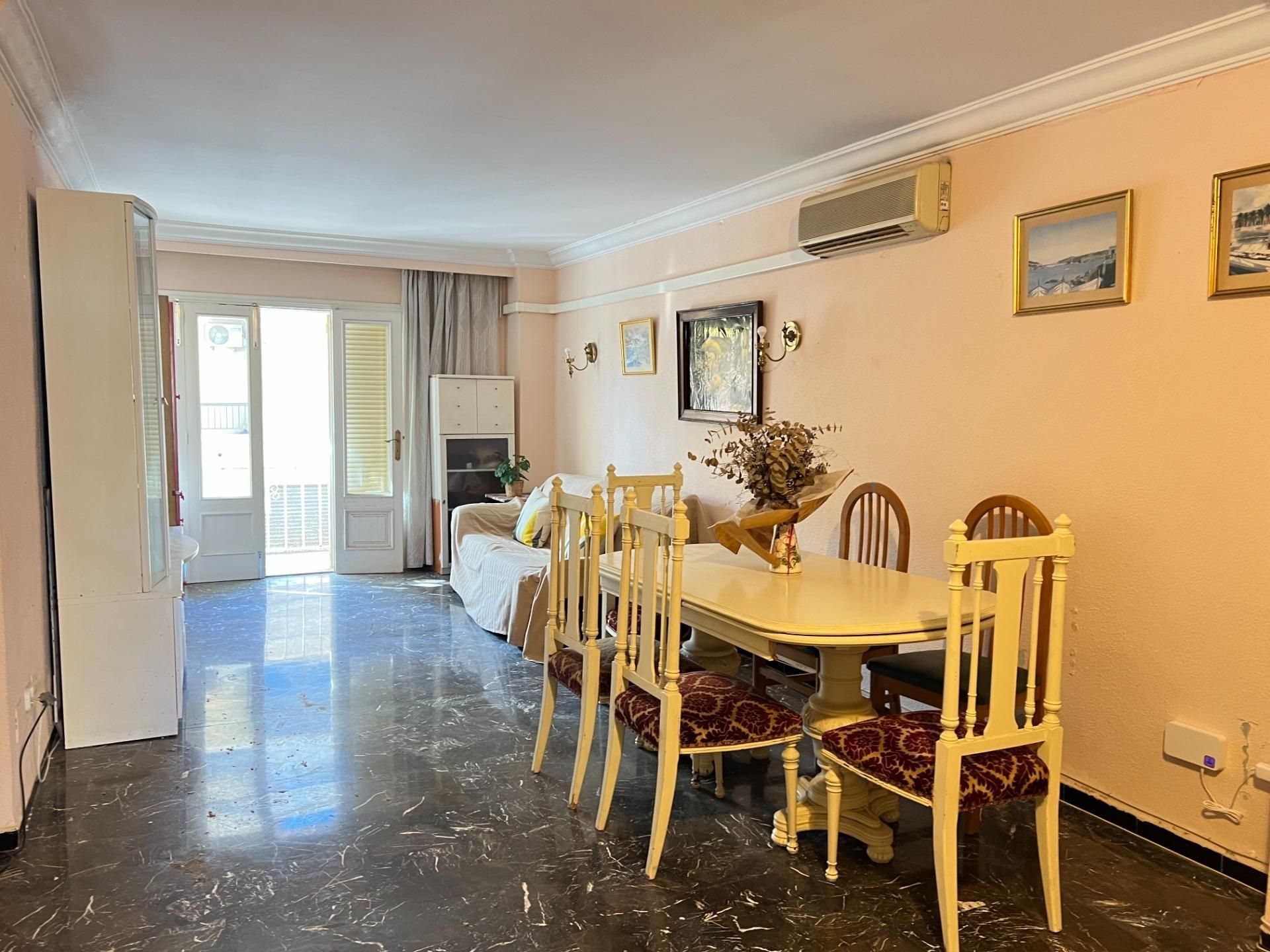 Menjador de Pis en venda en Inca amb Jardí privat