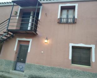 Exterior view of House or chalet for sale in Mula