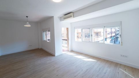 Foto 3 de Piso de alquiler en Ensanche - Diputación, Alicante / Alacant