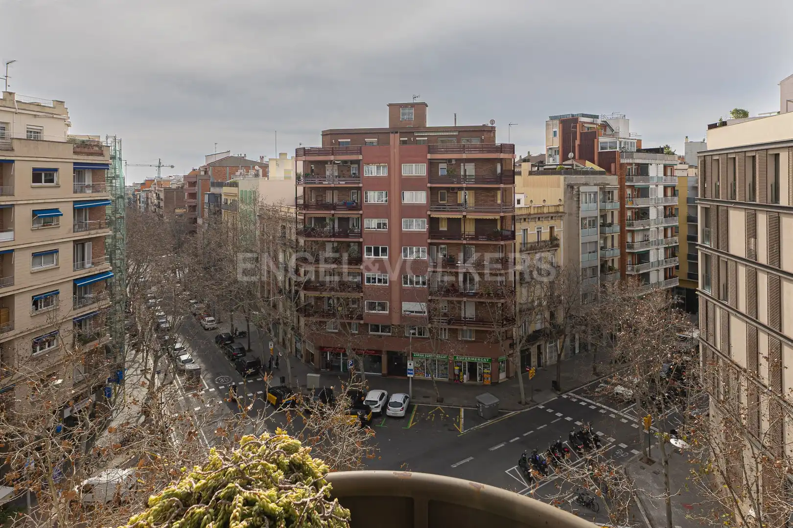 Vista exterior de Àtic en venda en Barcelona amb Aire condicionat, Calefacció i Terrassa