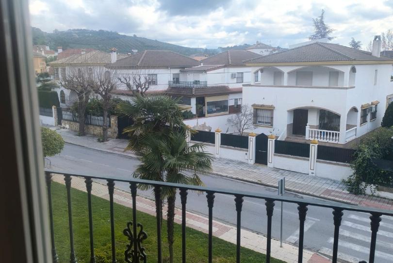 Foto 1 de Piso en venta en Calle Historiador García Montero, Cabra, Córdoba