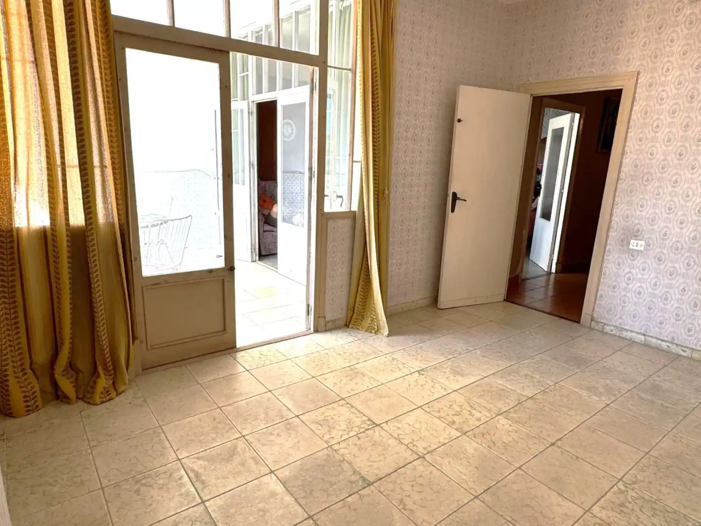 Piso en venta en Cádiz con Terraza y Balcón