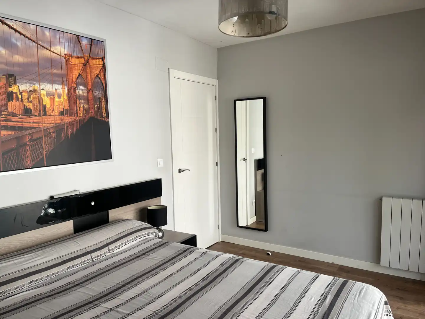 Habitación de Piso en venta en Donostia - San Sebastián  con Calefacción, Terraza y Amueblado