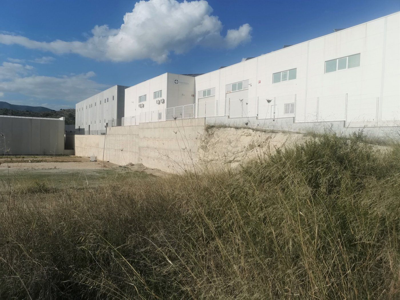 Vista exterior de Terreno industrial en venta en Agullent