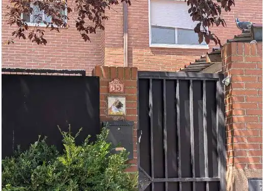 Vista exterior de Casa o xalet en venda en Rivas-Vaciamadrid